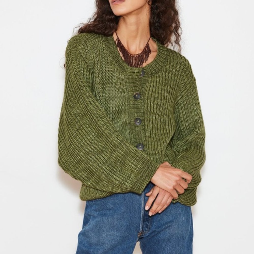 Misha and Puff Women's Fisheman Cardigan, Lichen green, Size M/L, New With Tags!